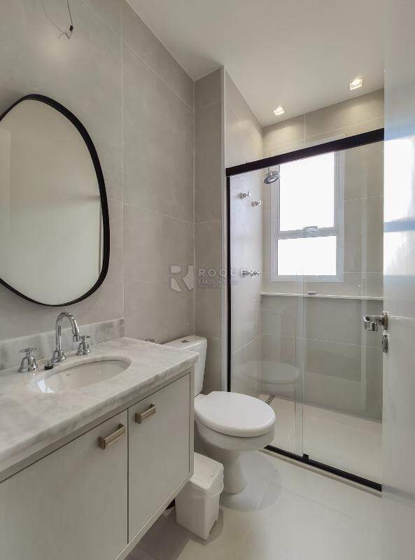 Apartamento para aluguel no bairro Jardim Aquárius: WC suíte 3