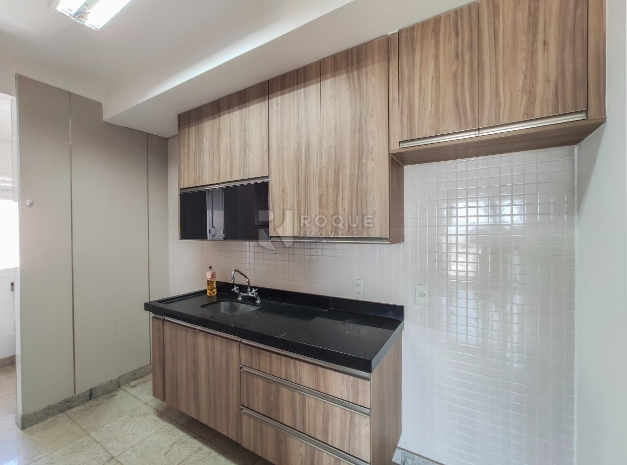 Apartamento para aluguel no bairro Desmembramento Oscar Antonio Breda: Cozinha 