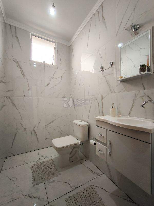 Casa Residencial à venda no bairro Jardim Santo André: BANHEIRO SOCIAL