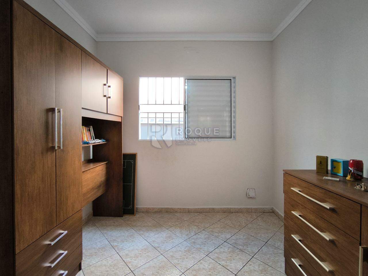 Casa Residencial à venda no bairro Jardim Santo André: SUÍTE 2