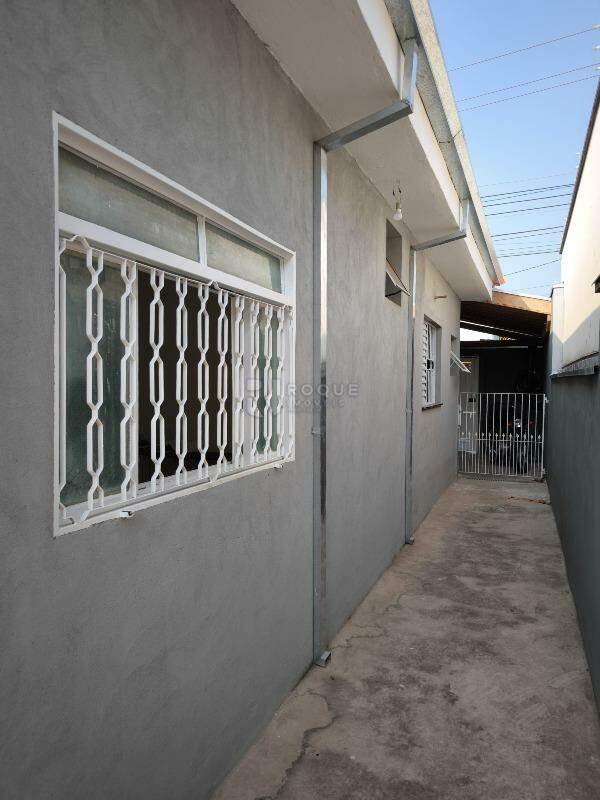 Casa Residencial à venda no bairro Jardim Santo André: LATERAL EXTERNA