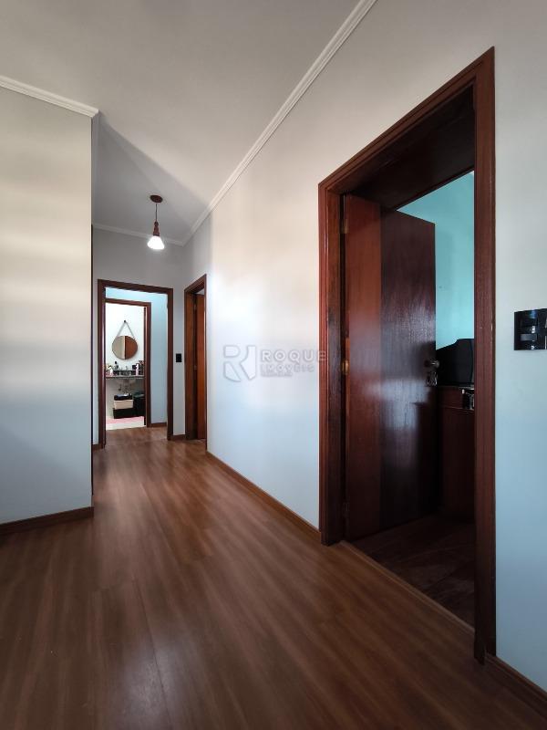 Casa Residencial à venda no bairro Vila Conceição: CORREDOR INTERNO