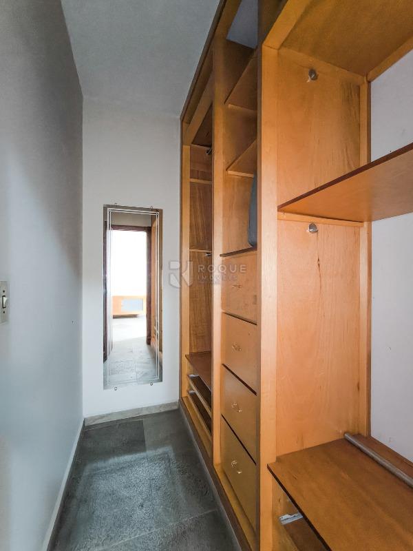 Casa em condomínio à venda no bairro Jardim Aquárius: CLOSET DORMITÓRIO 2