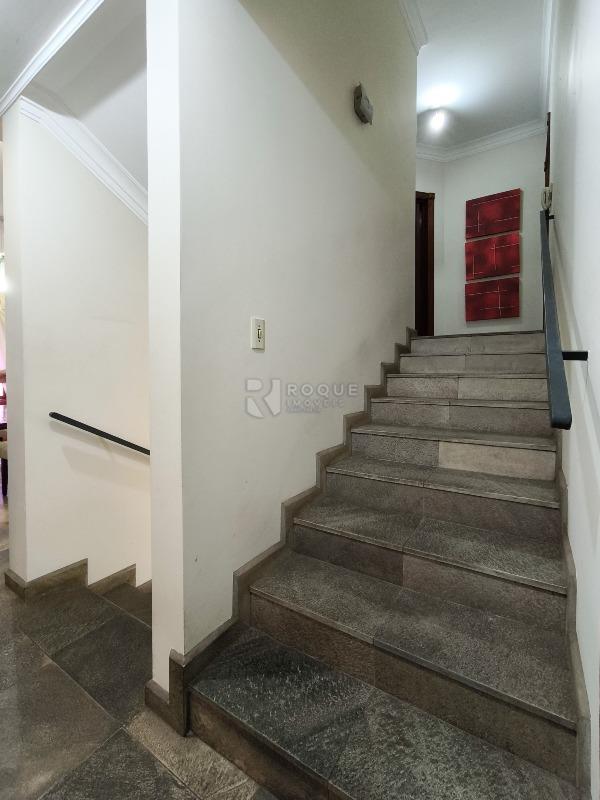 Casa em condomínio à venda no bairro Jardim Aquárius: ACESSO PISO SUPERIOR