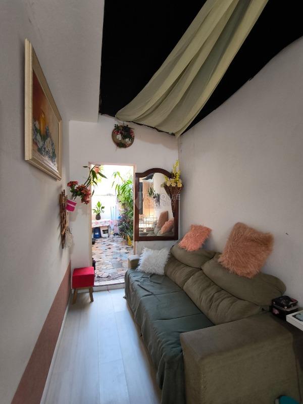 Casa Residencial à venda no bairro Parque Residencial Anavec: LATERAL EXTERNA