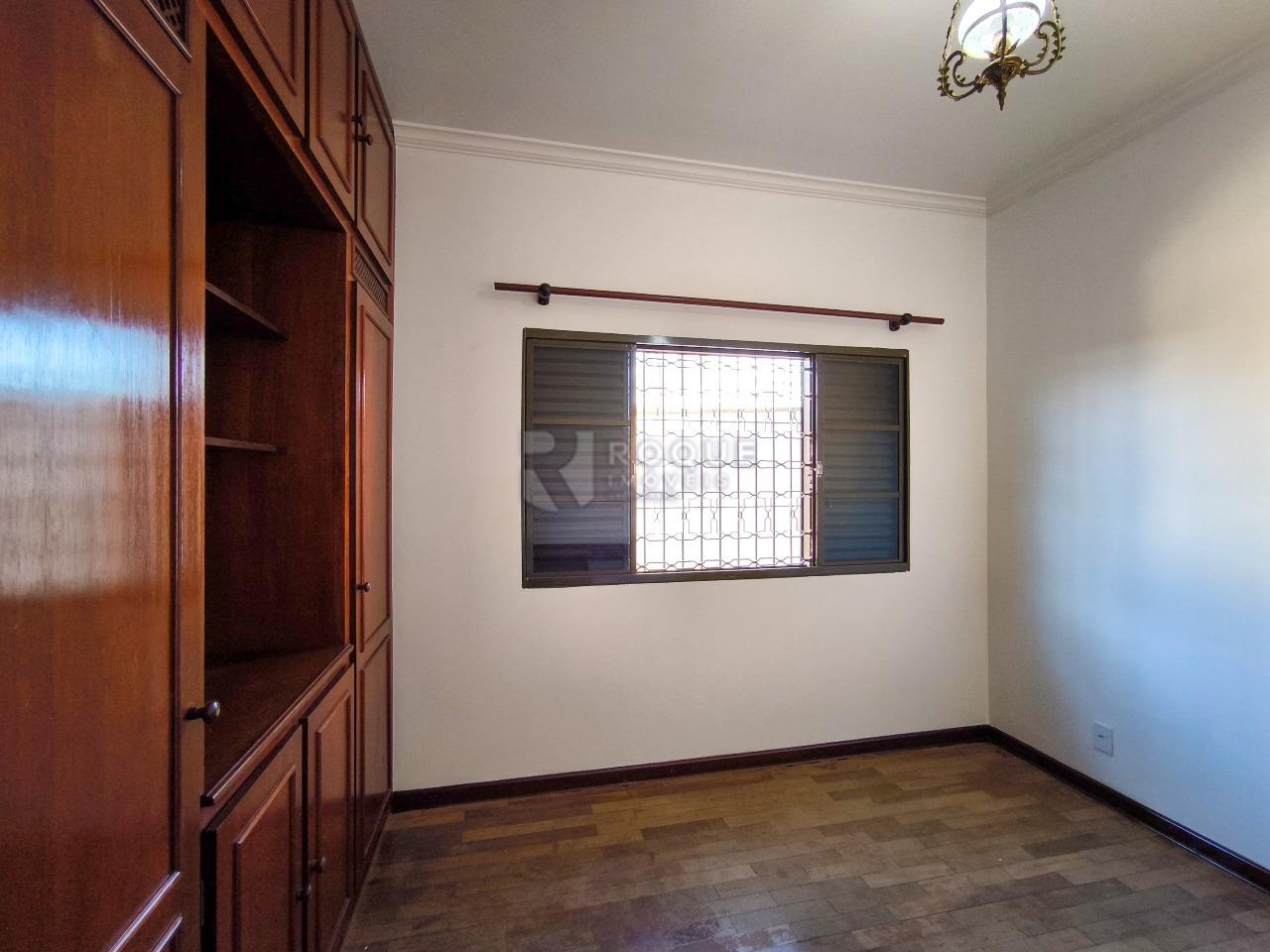 Casa Residencial à venda no bairro Vila São Roque: DORMITÓRIO 2