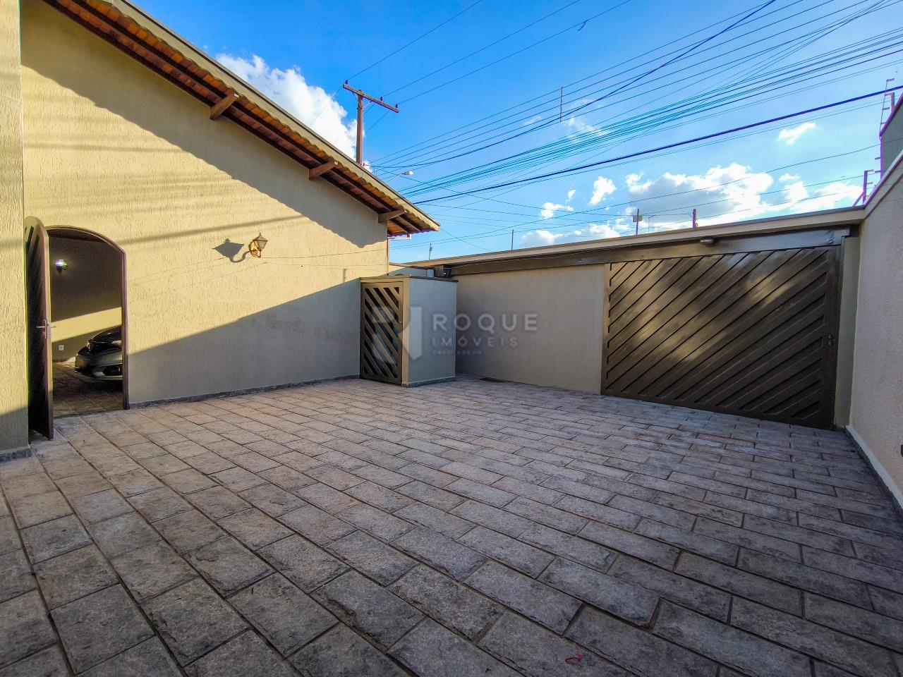 Casa Residencial à venda no bairro Vila São Roque: QUINTAL