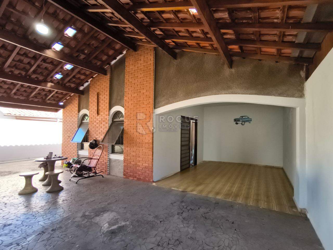 Casa Residencial à venda no bairro Parque Hippolyto: FRENTE