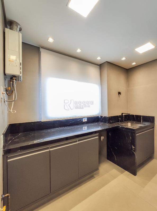 Apartamento à venda no bairro Jardim Florença: Área de serviço 