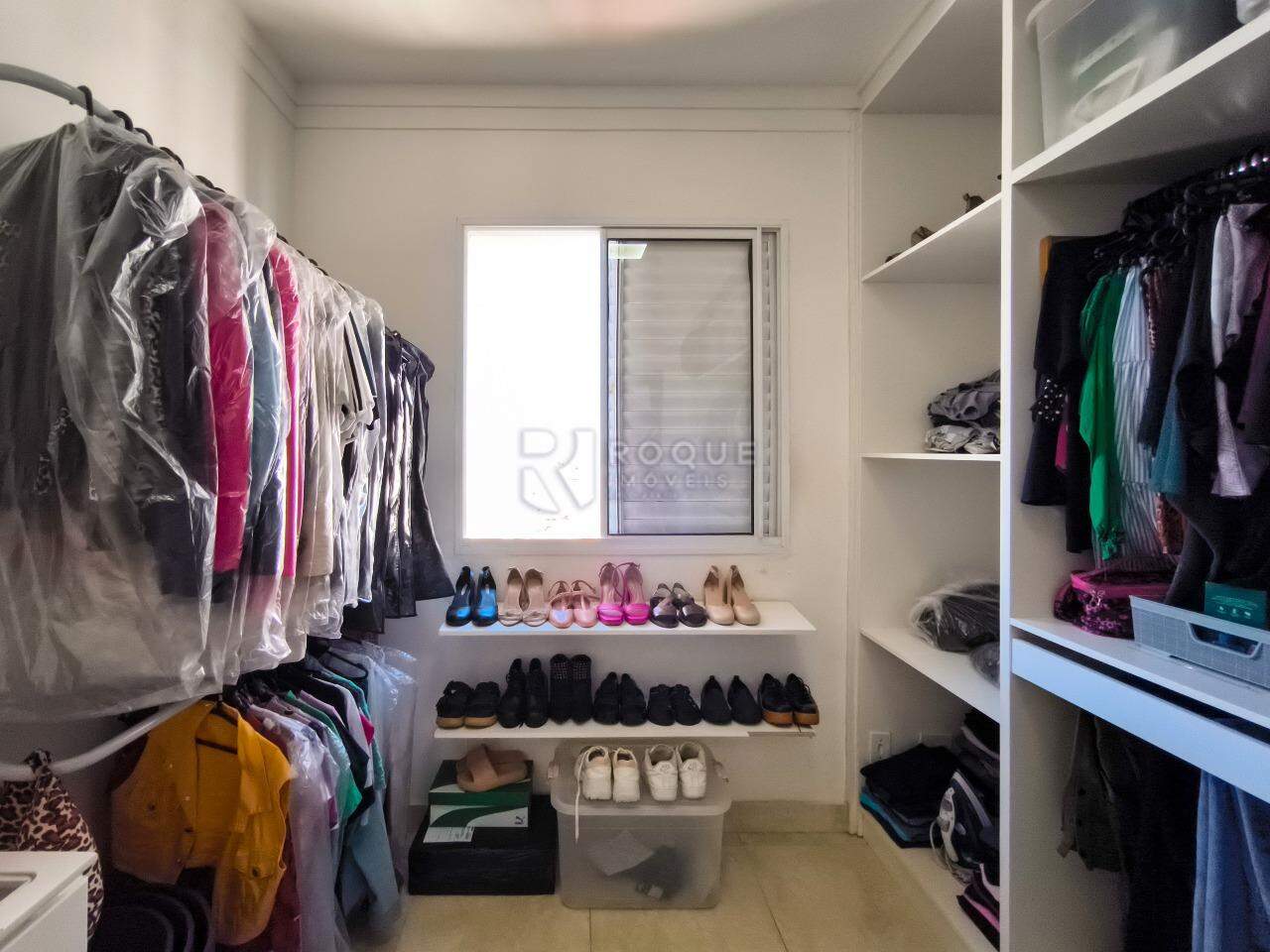 Apartamento à venda no bairro Jardim Esmeralda: SUÍTE