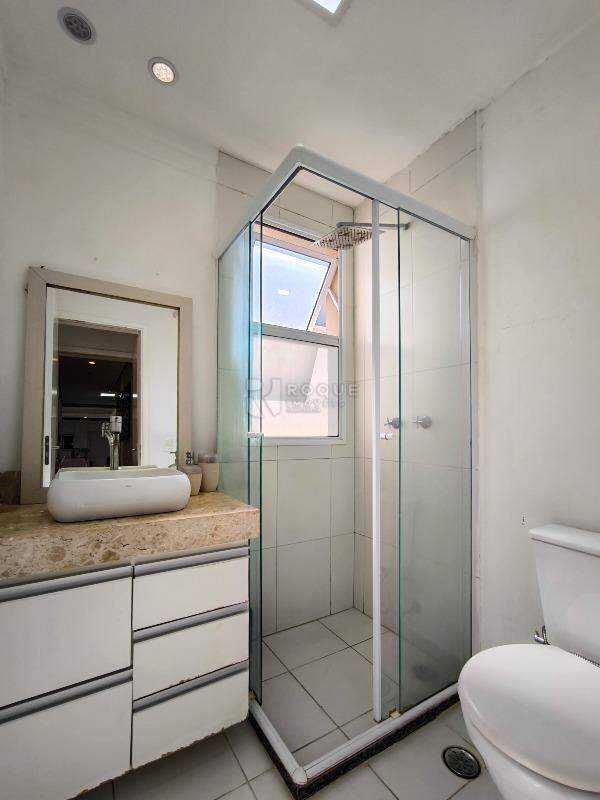 Apartamento à venda no bairro Jardim Esmeralda: WC SUÍTE