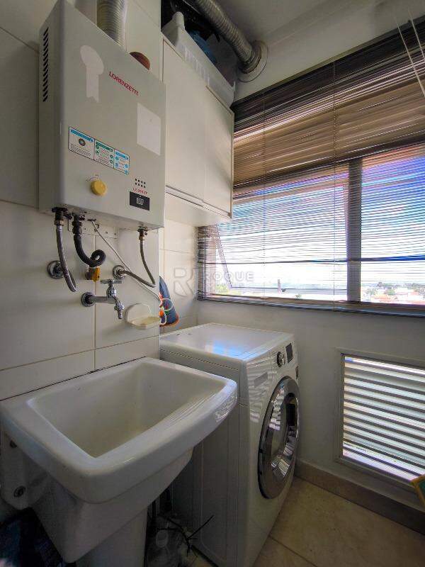 Apartamento à venda no bairro Jardim Esmeralda: LAVANDERIA