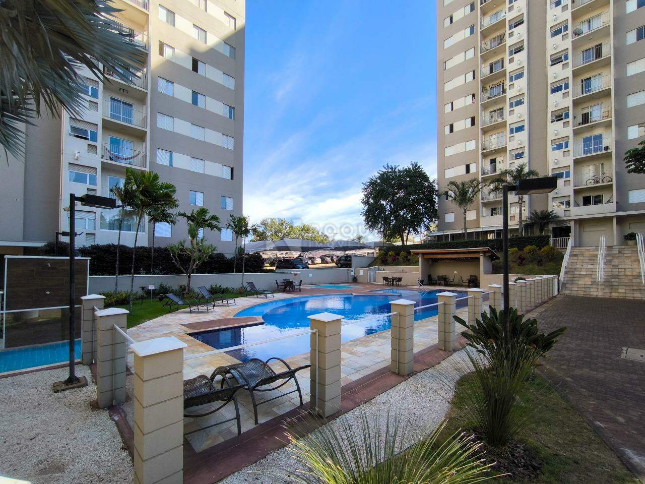 Apartamento à venda no bairro Jardim Esmeralda: PISCINA