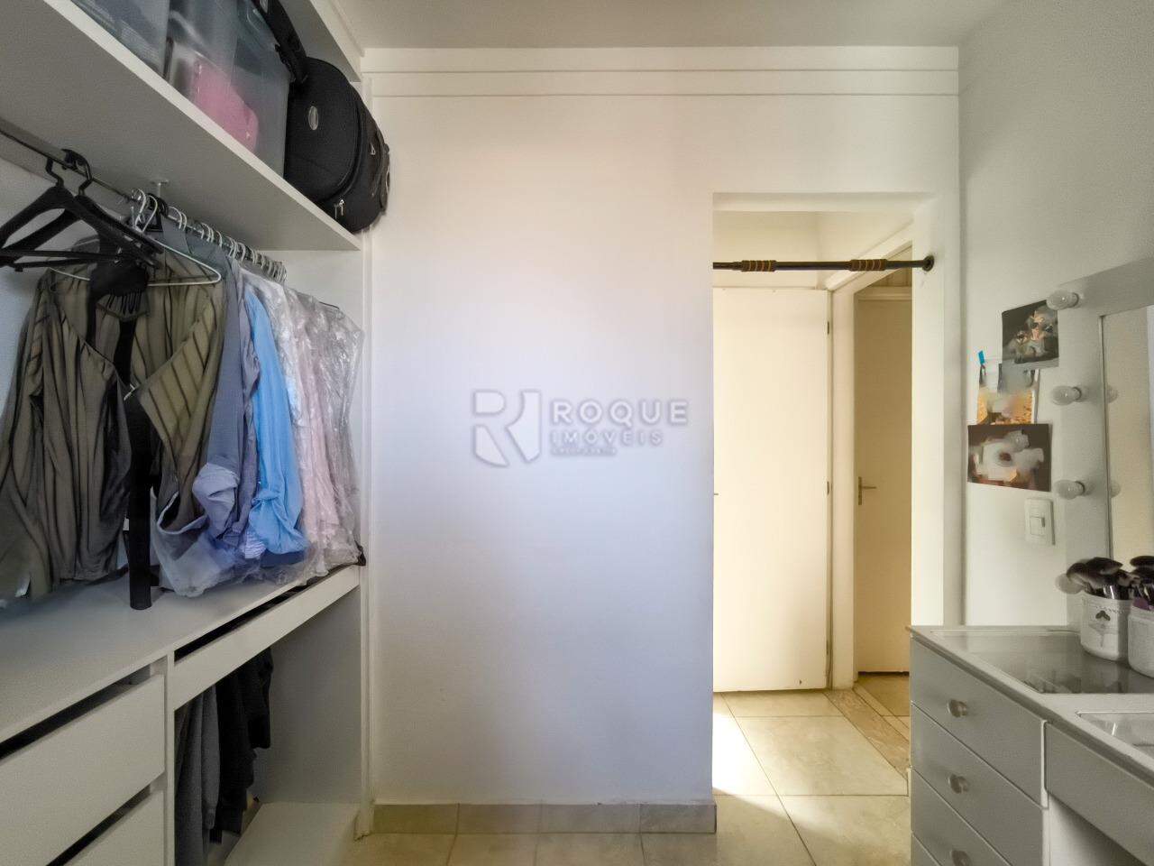 Apartamento à venda no bairro Jardim Esmeralda: SUÍTE