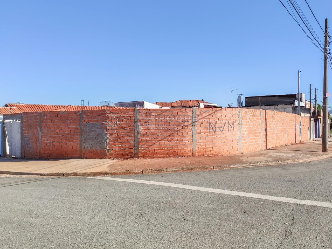 Terreno para aluguel no bairro Jardim Aguas da Serra: Fachada 