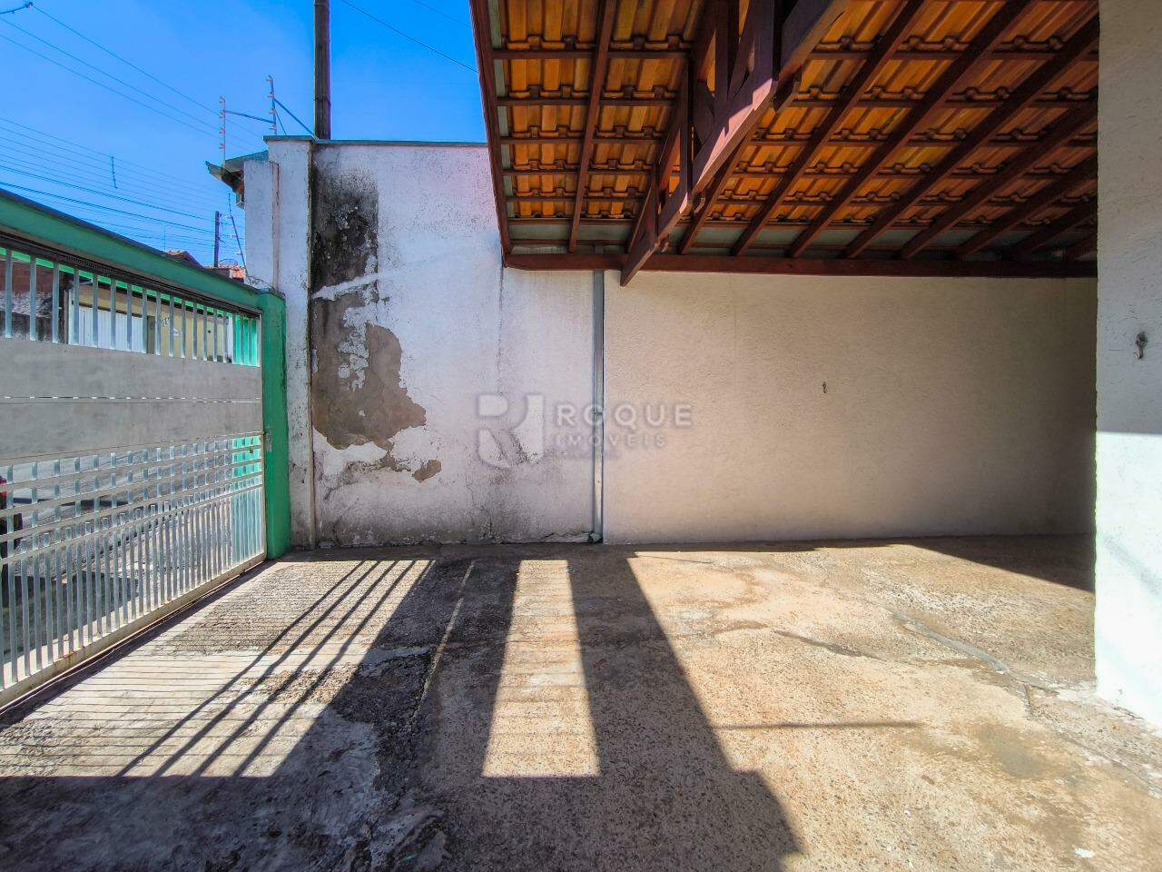 Casa Residencial à venda no bairro Jardim Ipanema: GARAGEM