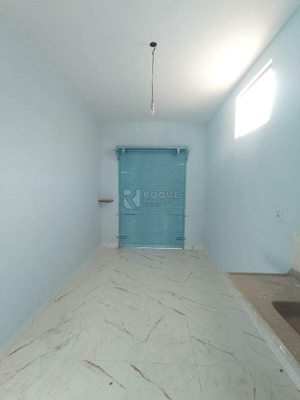 Casa com salão para aluguel no bairro Jardim São Manoel: Salão