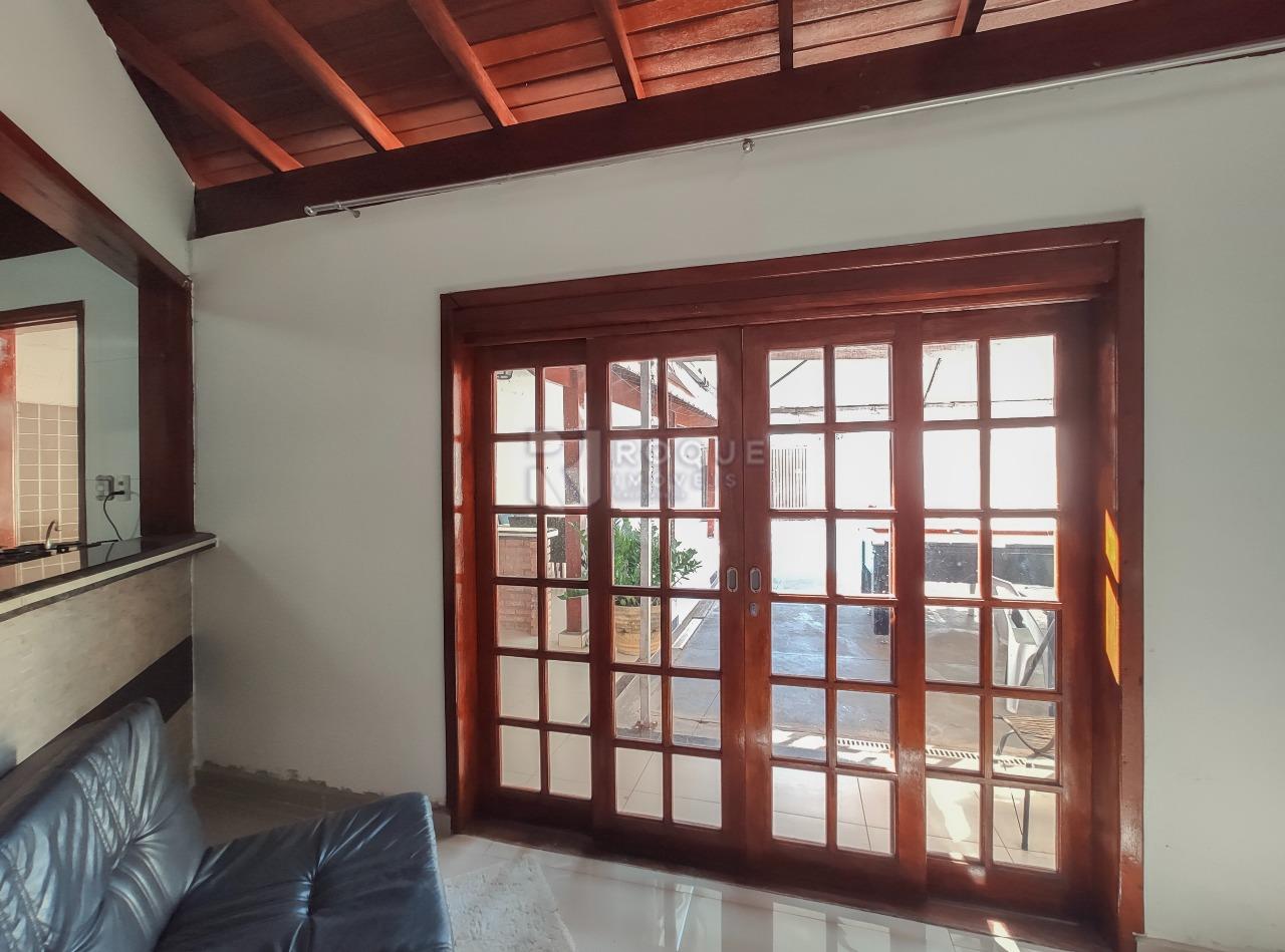 Casa Residencial à venda no bairro Vila Residencial Vale das Flores: Sala 