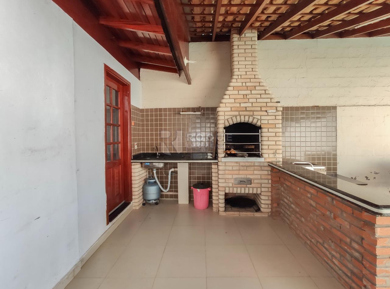 Casa Residencial à venda no bairro Vila Residencial Vale das Flores: Churrasqueira 