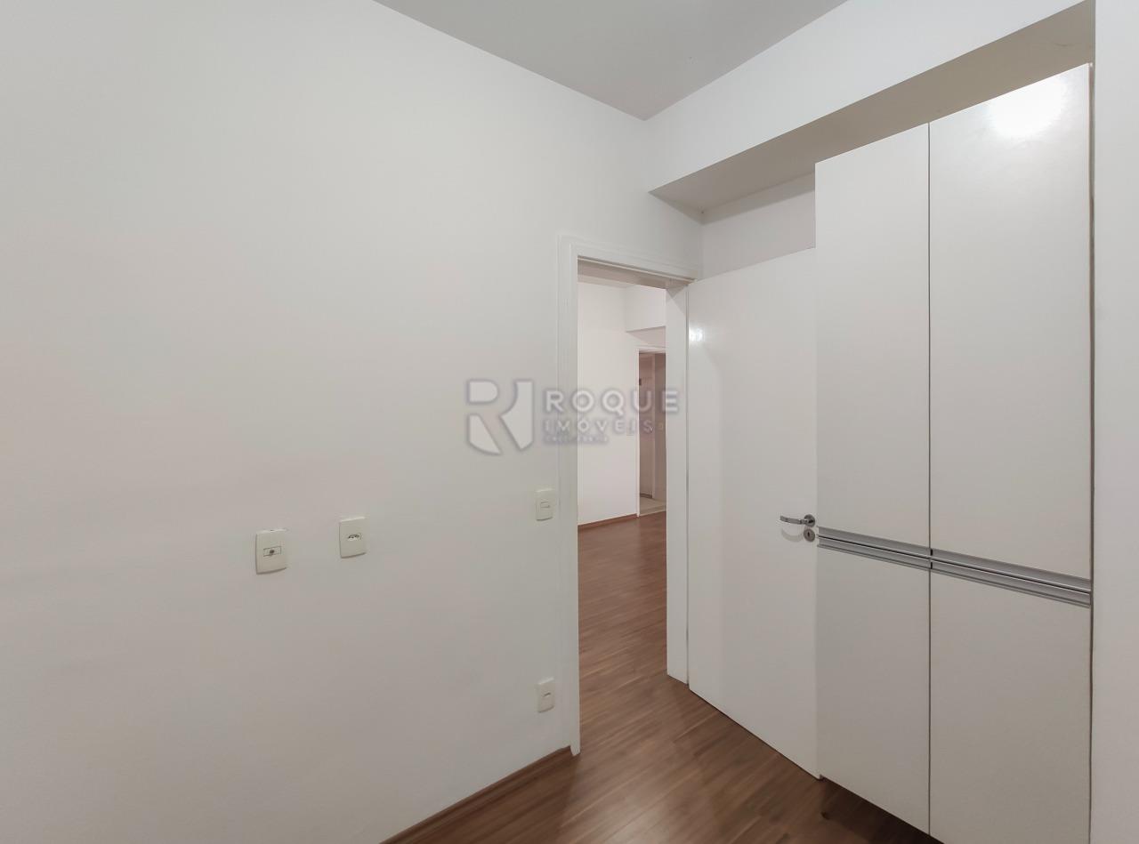 Apartamento à venda no bairro Chácaras Antonieta: Dormitório 