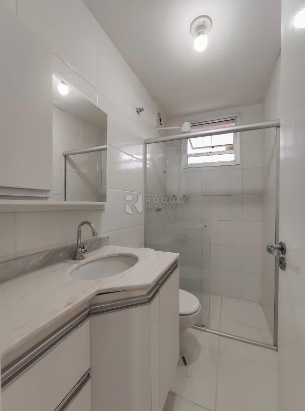 Apartamento à venda no bairro Chácaras Antonieta: WC social 