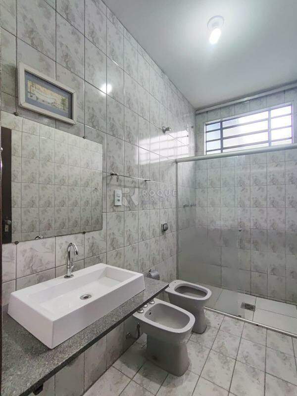 Casa Residencial para aluguel no bairro Jardim Caieira: WC 1
