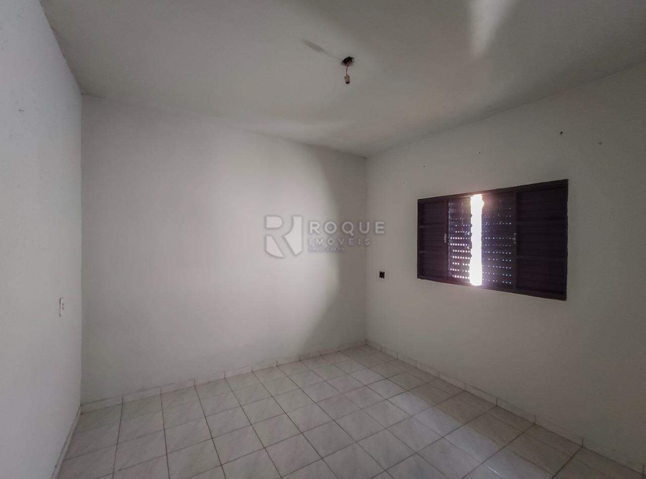 Casa Residencial para aluguel no bairro Jardim Caieira: Dormitório 4