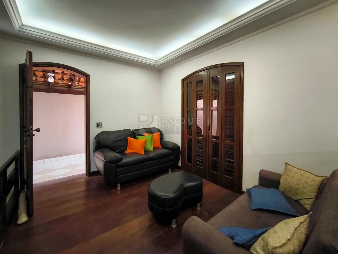 Casa em condomínio à venda no bairro Jardim Florença: SALA DE ESTAR