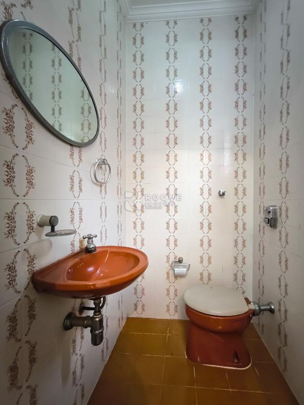 Casa em condomínio à venda no bairro Jardim Florença: LAVABO