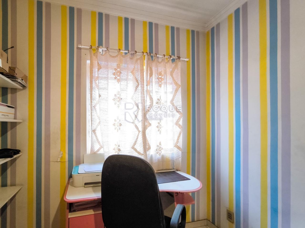 Casa em condomínio à venda no bairro Jardim Florença: DORMITÓRIO 1