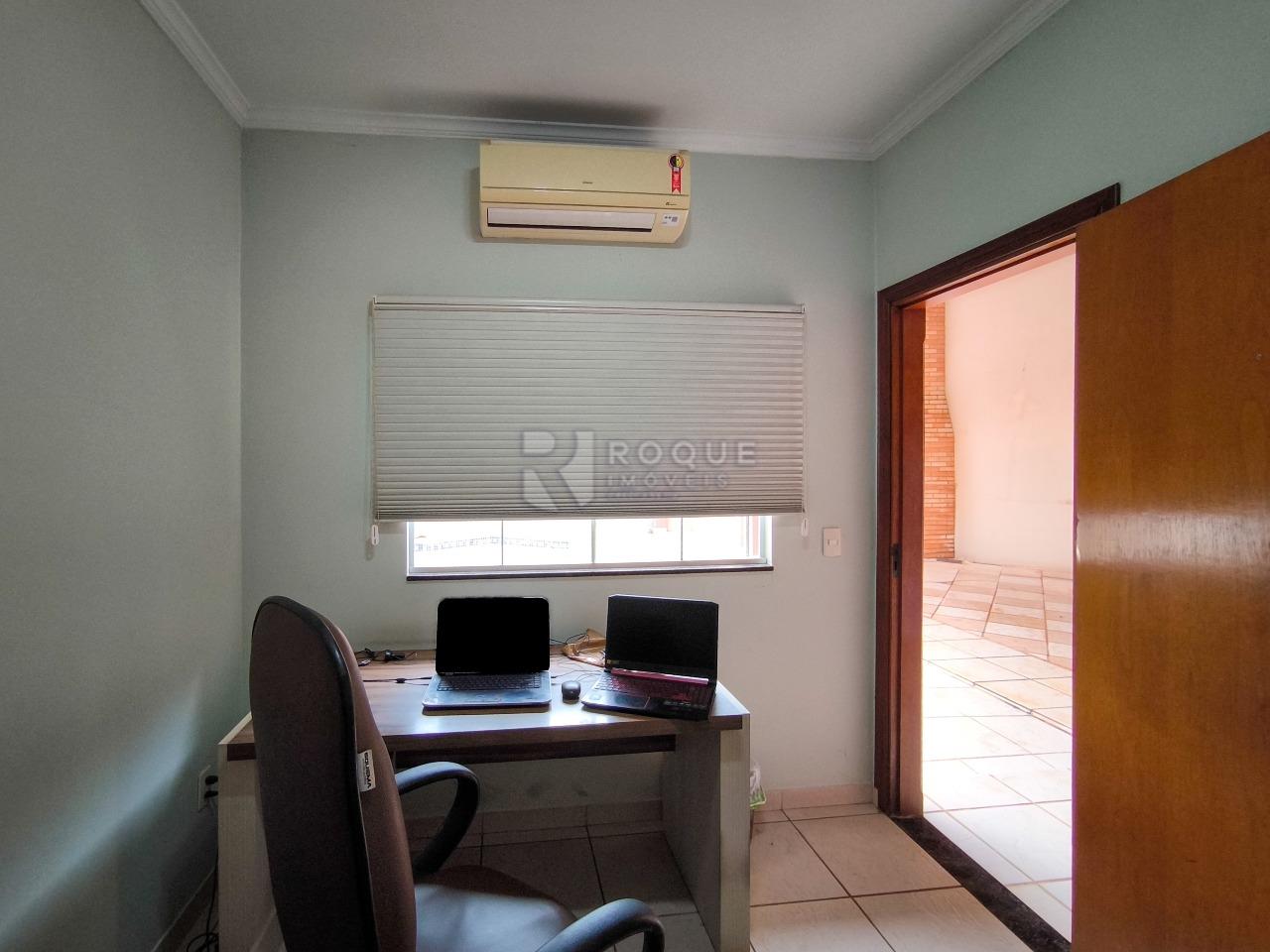 Casa em condomínio à venda no bairro Jardim Florença: DORMITÓRIO 2