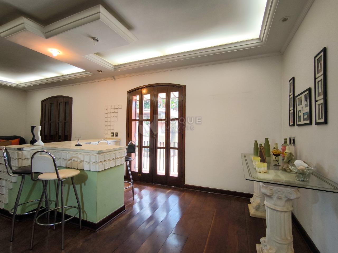 Casa em condomínio à venda no bairro Jardim Florença: SALA DE ESTAR