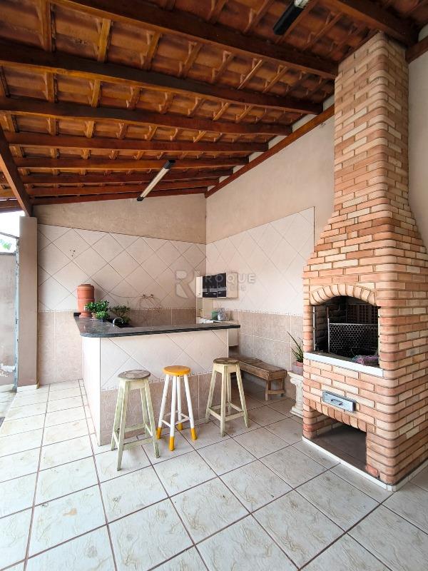 Casa em condomínio à venda no bairro Jardim Florença: ÁREA GOURMET