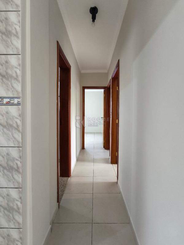 Apartamento à venda no bairro Cidade Jardim: CORREDOR INTERNO
