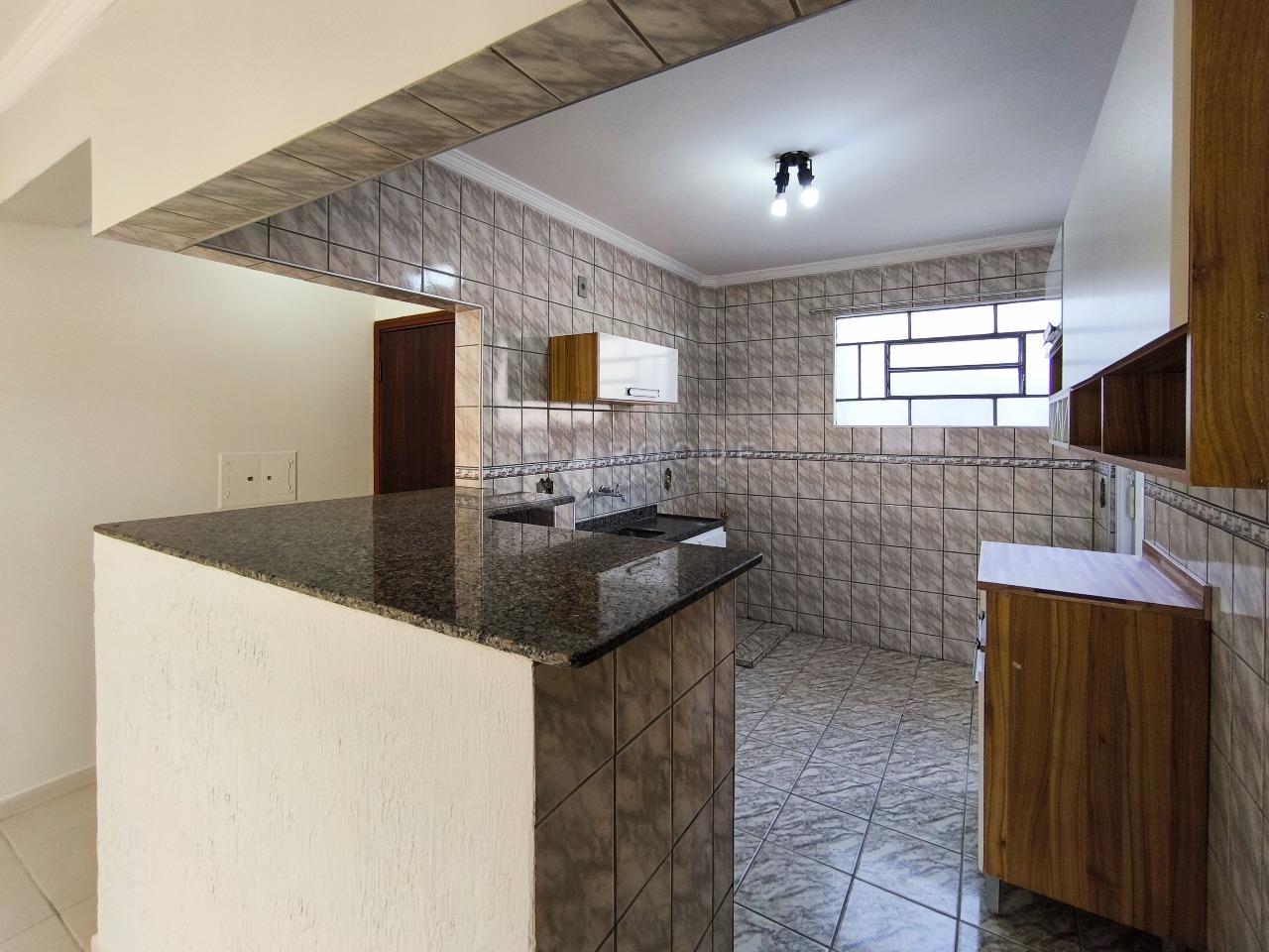 Apartamento à venda no bairro Cidade Jardim: COZINHA