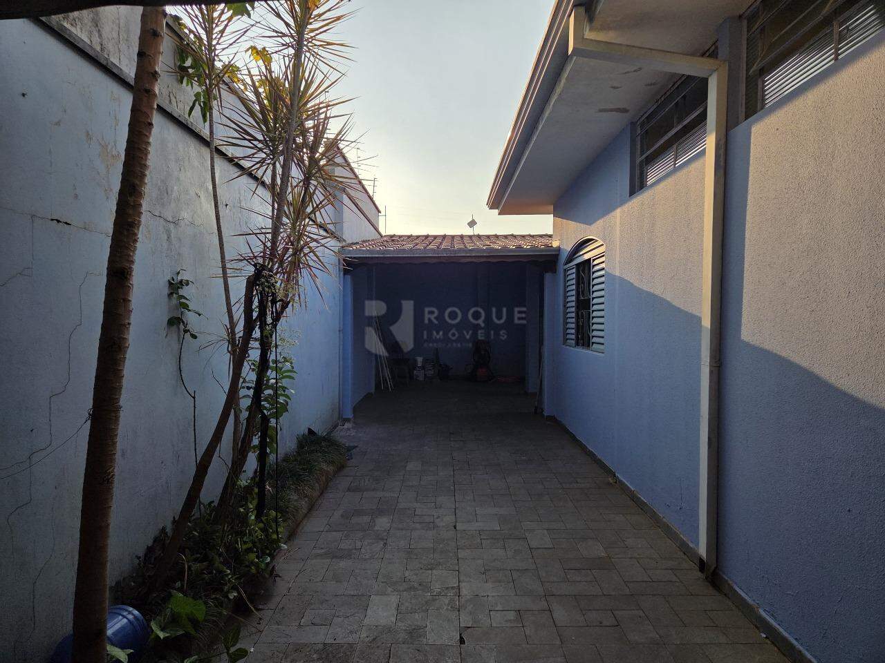 Casa Residencial para aluguel no bairro Jardim Santo André: Garagem/Acesso fundos