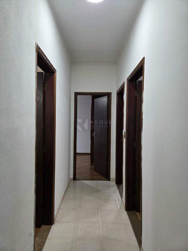 Casa Residencial para aluguel no bairro Jardim Santo André: Hall