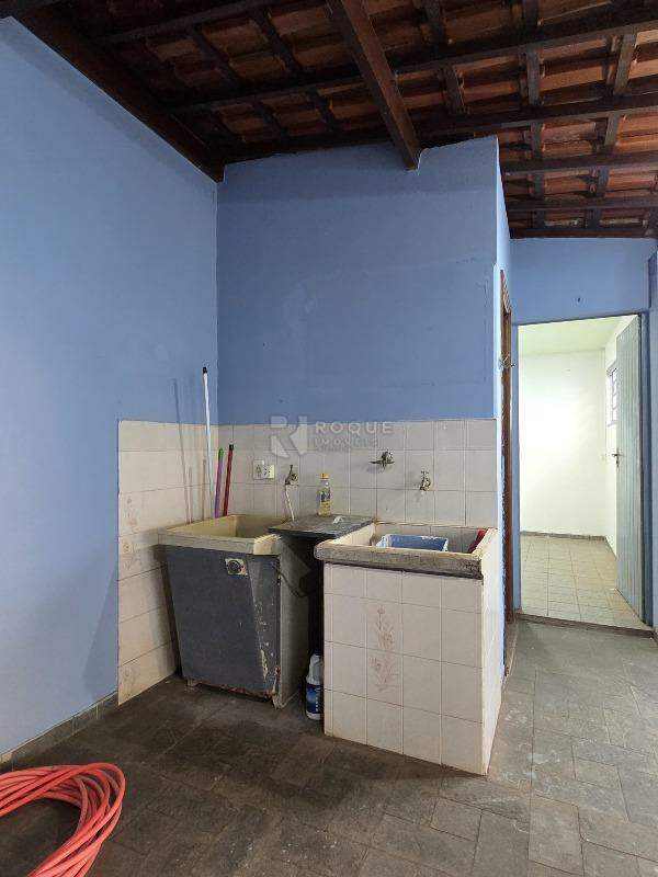 Casa Residencial para aluguel no bairro Jardim Santo André: Área de serviço