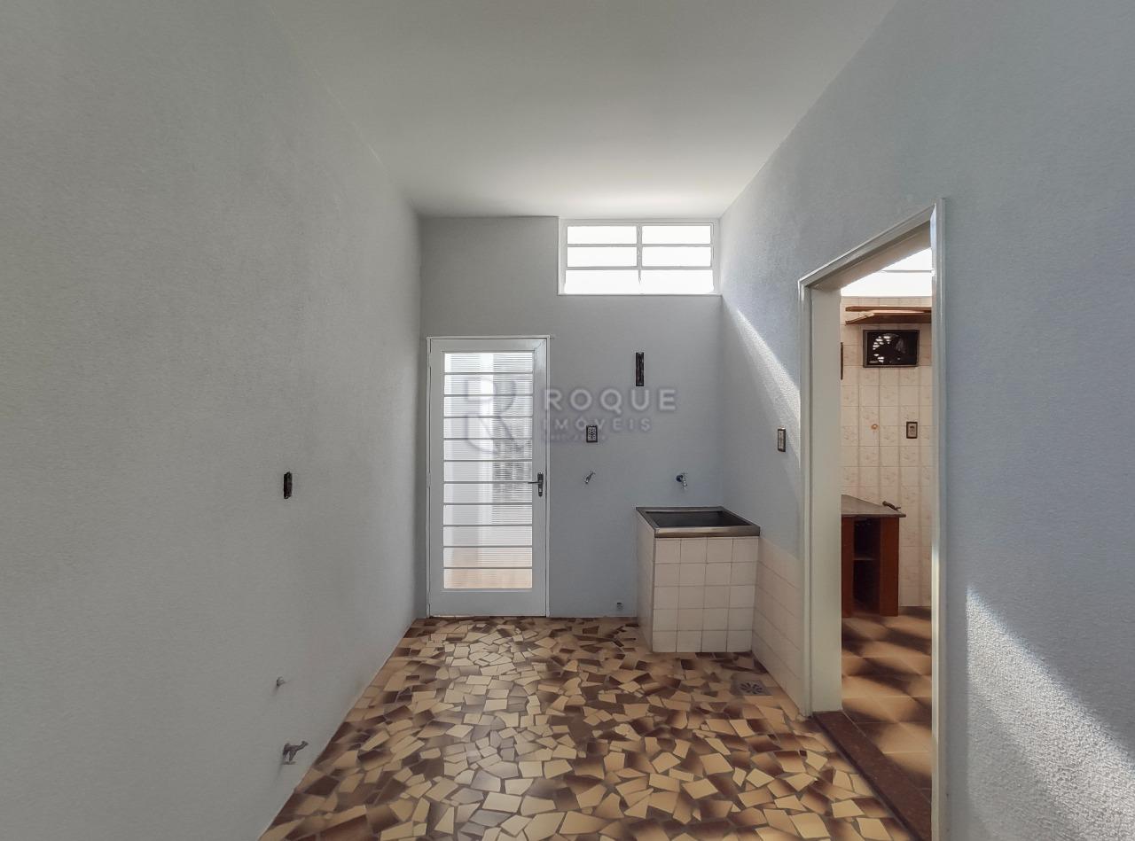 Casa Residencial à venda no bairro Vila Gioto: Área de serviço 