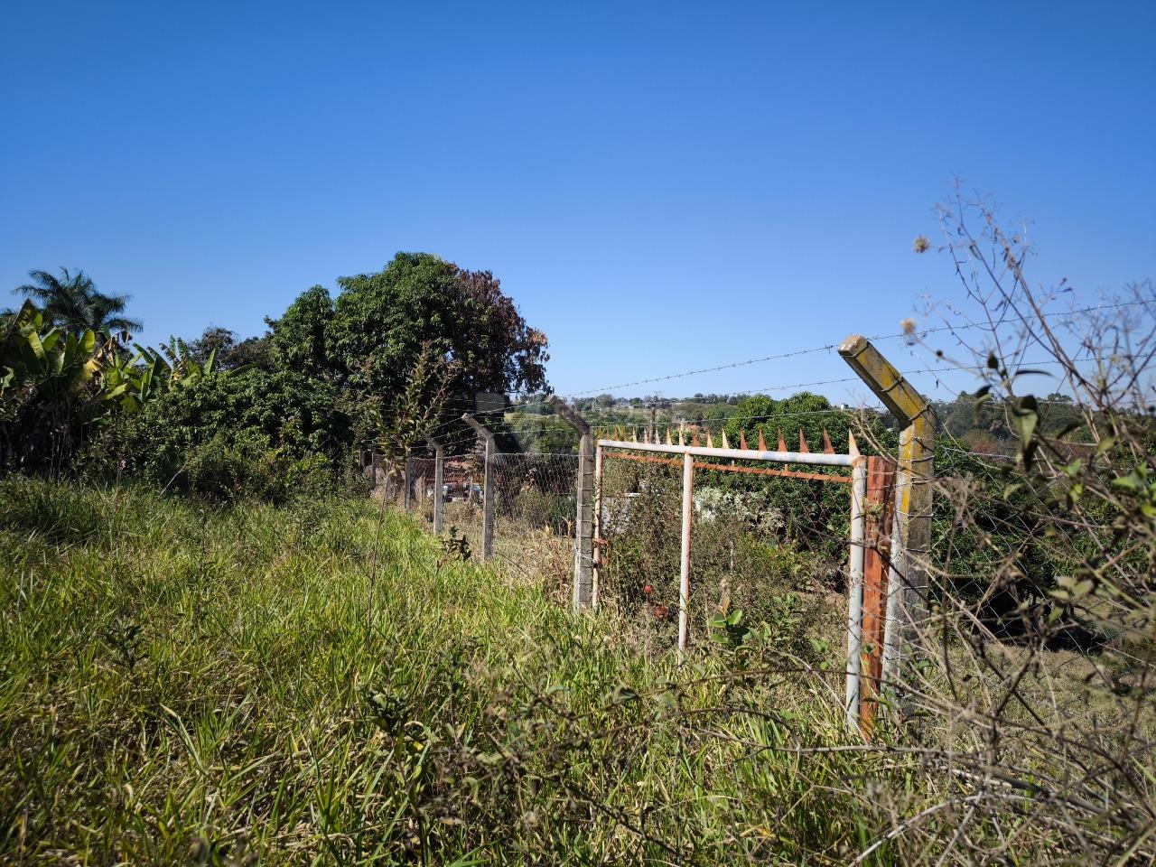 Chácara à venda no bairro Área Rural de Limeira: ALAMBRADO