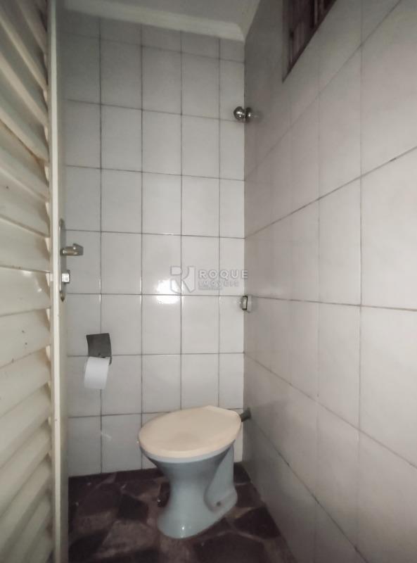 Loja para aluguel no bairro Parque Nossa Senhora das Dores: WC social 