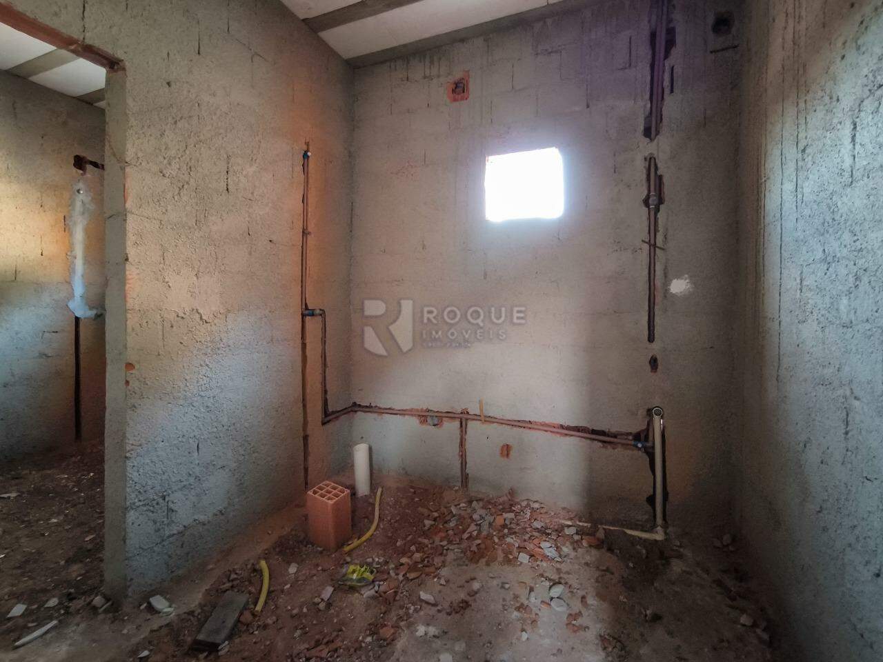 Casa Residencial à venda no bairro Jardim Residencial Campo Novo: WC SUÍTE