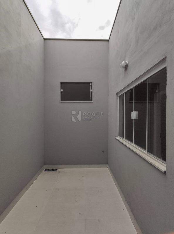 Casa Residencial à venda no bairro Jardim dos Jequitibás: Jardim de inverno