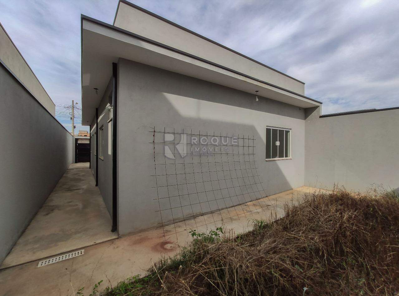Casa Residencial à venda no bairro Jardim dos Jequitibás: Fundo
