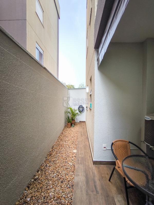 Apartamento à venda no bairro Jardim Residencial Victório Lucato: ÁREA DE VARAL