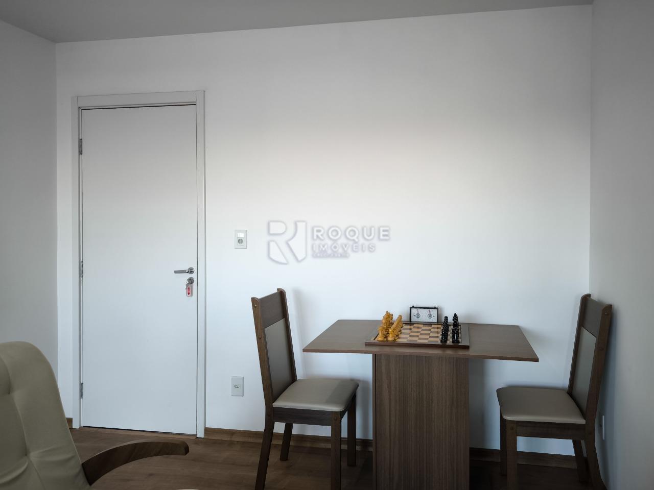 Apartamento à venda no bairro Chácaras Antonieta: SALA DE ESTAR