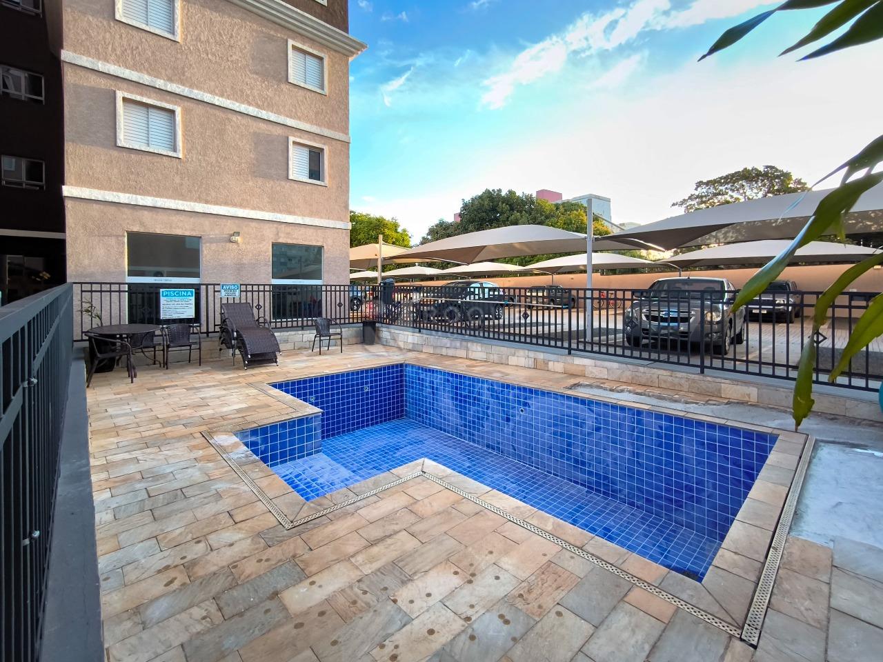 Apartamento à venda no bairro Chácaras Antonieta: PISCINA