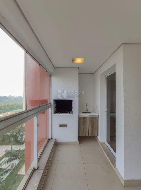 Apartamento para aluguel no bairro Jardim Aquárius: Sacada
