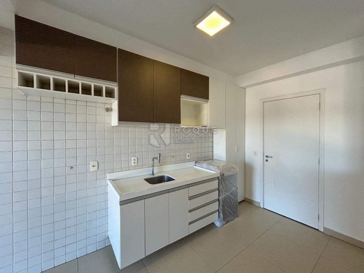 Apartamento para aluguel no bairro Jardim Aquárius: Cozinha 