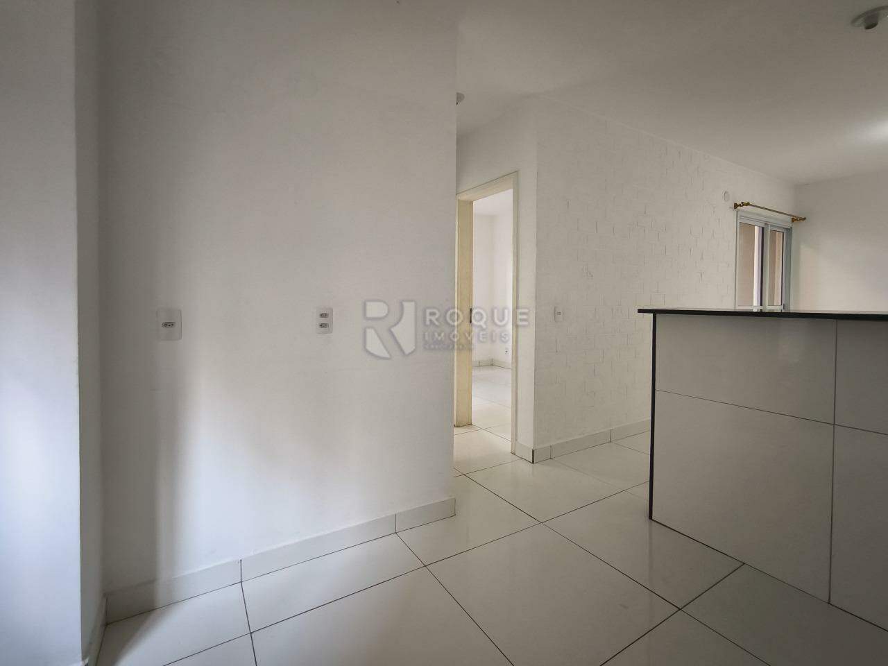 Apartamento à venda no bairro Residencial Rubi: COZINHA